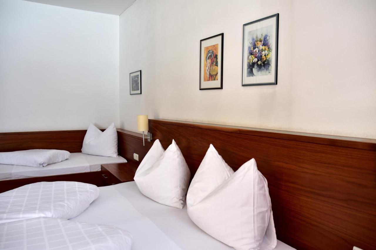 Hotel Krone ブルーニコ エクステリア 写真