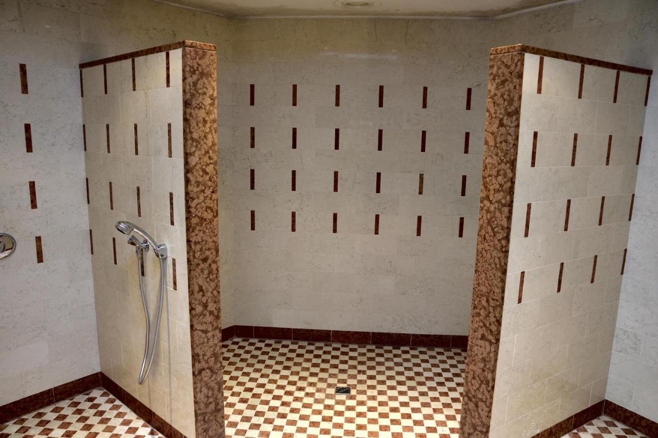 Hotel Krone ブルーニコ エクステリア 写真
