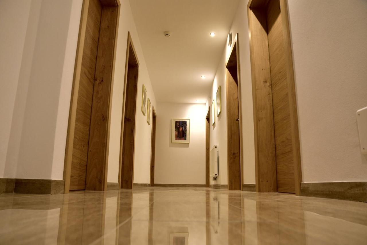 Hotel Krone ブルーニコ エクステリア 写真
